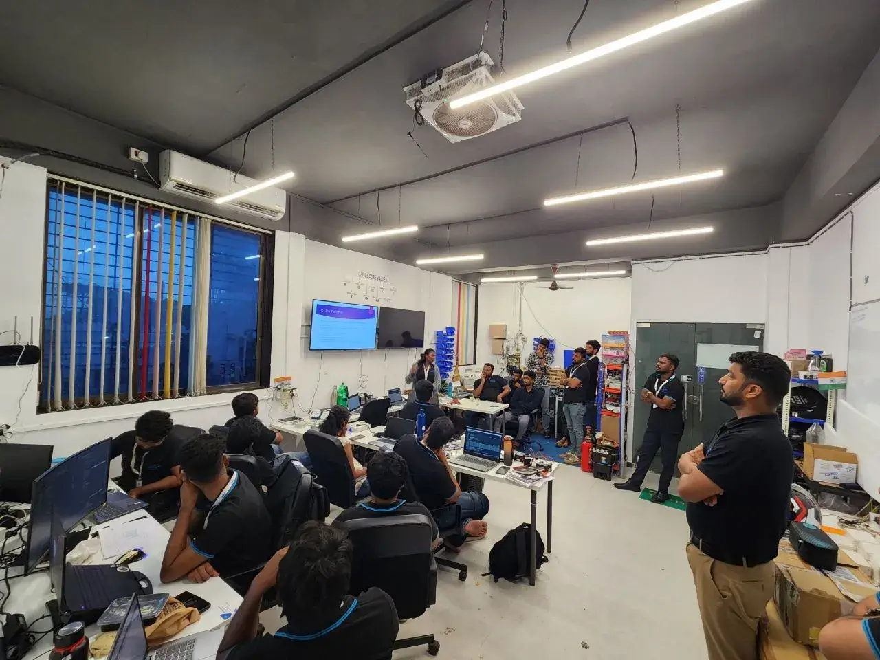 Navy Blue Energy Airoli